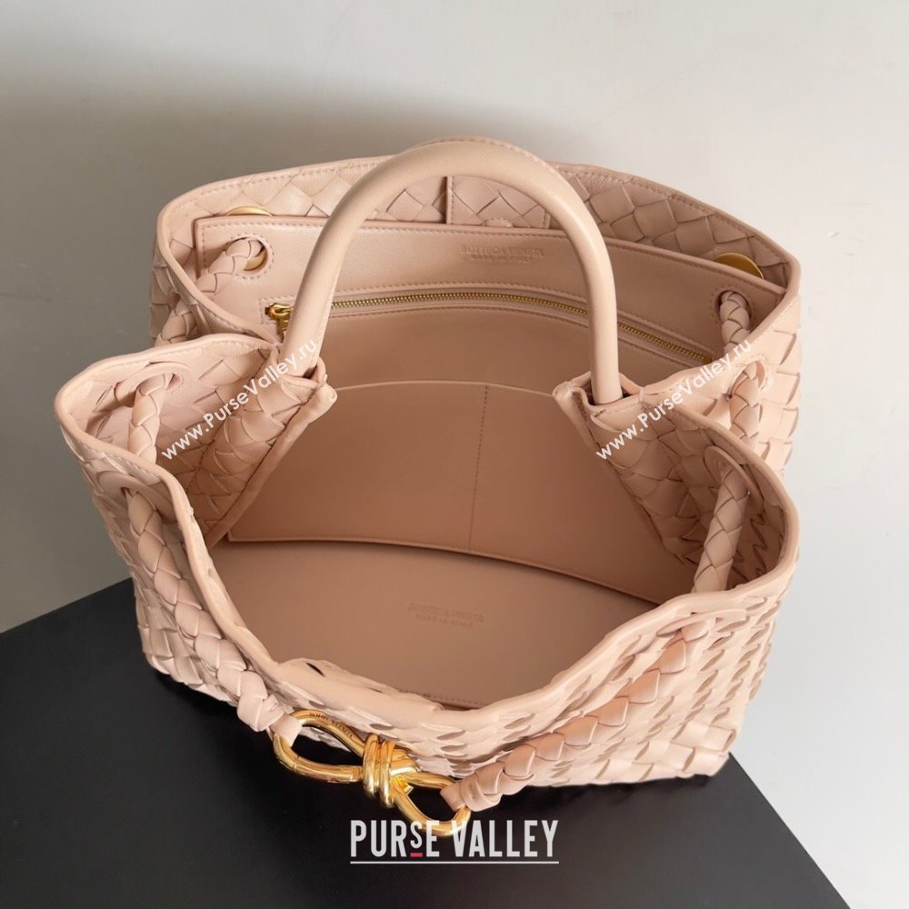 Bottega Veneta Medium Andiamo Top Handle Bag in Intrecciato Leather 743572 Nude Pink 2024 (MS-24042409)