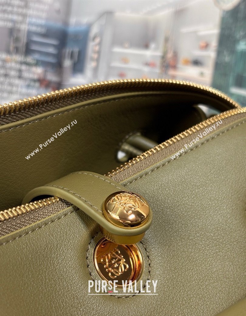 Loewe Small Madrid bag in supple calfskin Green 2025 012452 (nana-250925040)