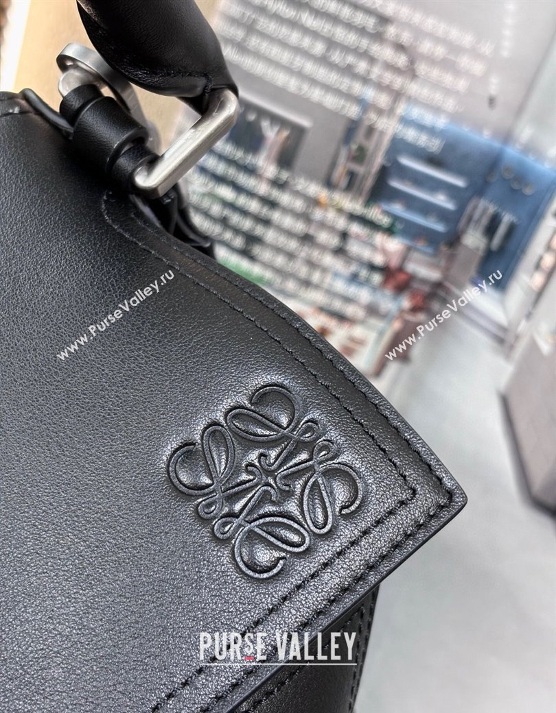 Loewe Large Puzzle Biker bag in shiny calfskin Black 2025 0925 (nana-250925026)