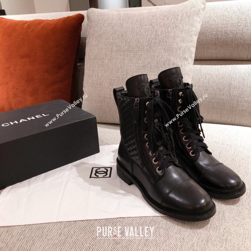 Chanel Quilted Calfskin Short Ankle Boots Black 2020 (KL-20111705)