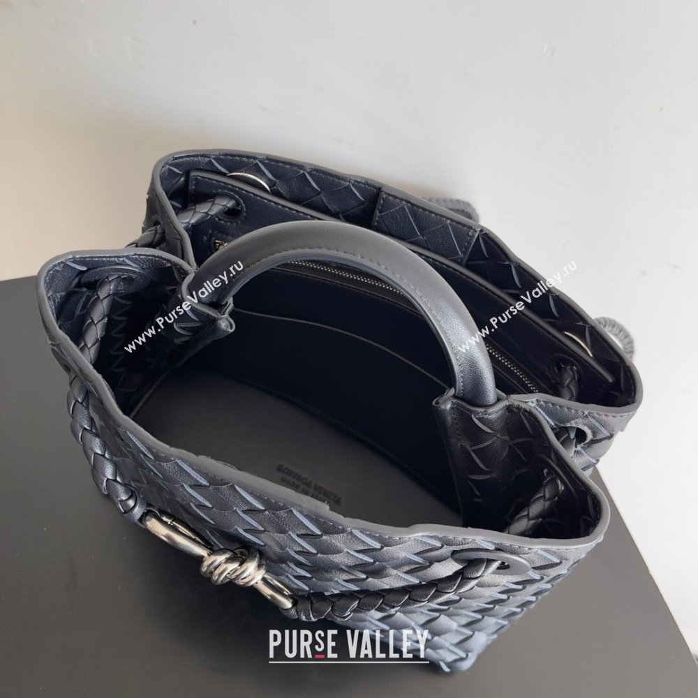 Bottega Veneta Small Andiamo Top Handle Bag in Intrecciato Leather 743568 Black/Silver 2023 (MS-24042415)