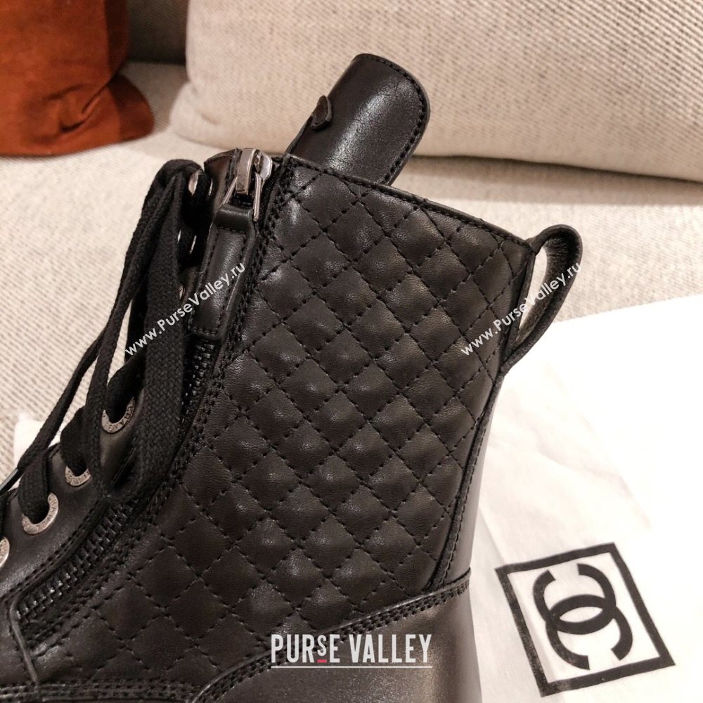 Chanel Quilted Calfskin Short Ankle Boots Black 2020 (KL-20111705)