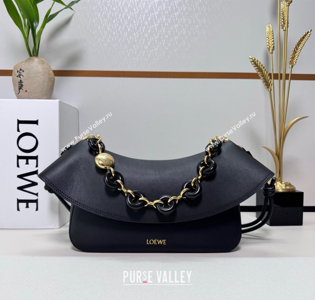 Loewe Medium Ola bag in smooth calfskin Black 2025 012518 (nana-250925043)