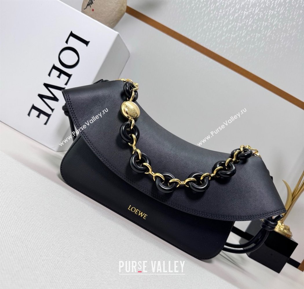 Loewe Medium Ola bag in smooth calfskin Black 2025 012518 (nana-250925043)