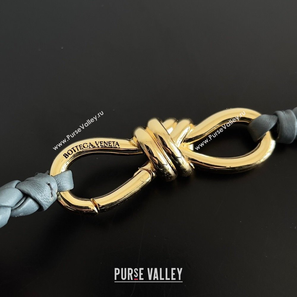 Bottega Veneta Small Andiamo Top Handle Bag in Intrecciato Leather 743568 Bluish Grey 2024 (MS-24042418)