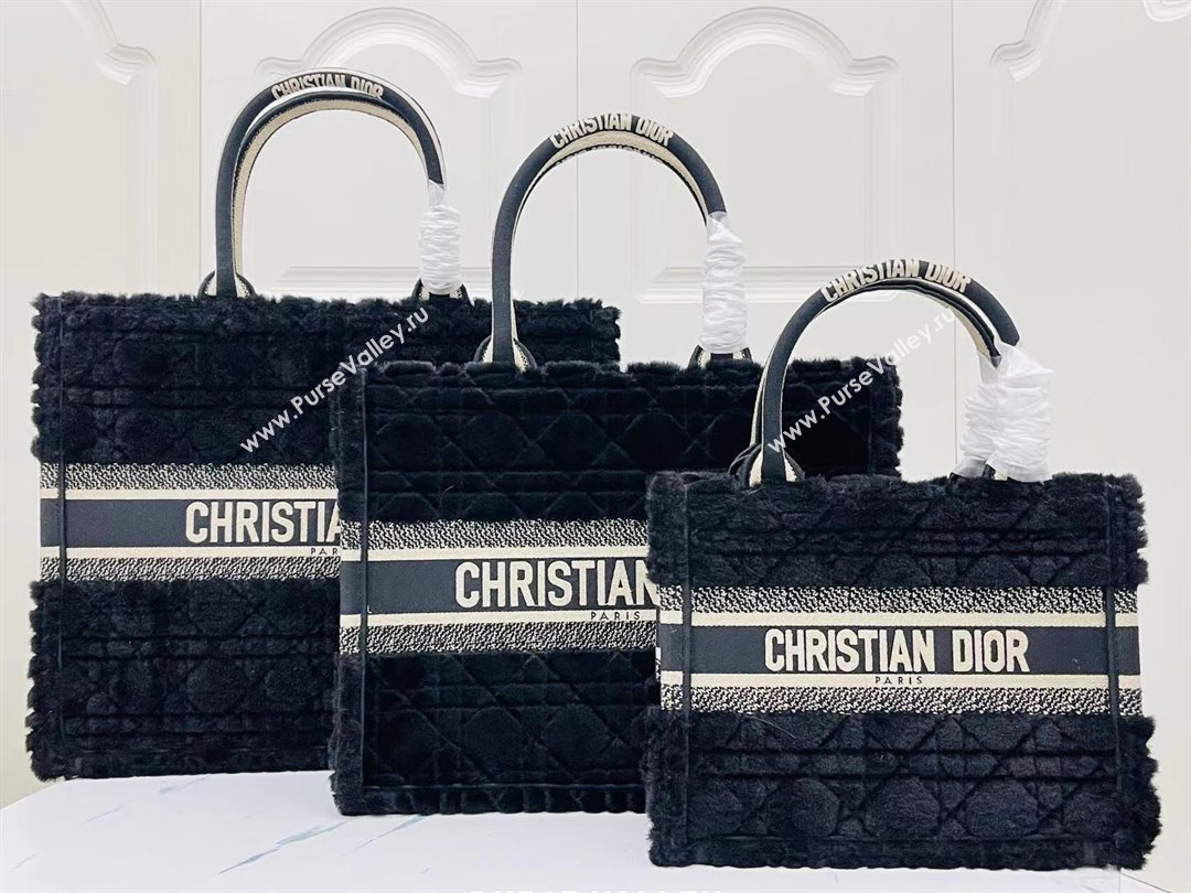 Dior Large Book Tote Bag in Cannage Shearling Black 2024 (DMZ-241806)