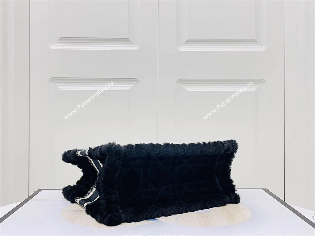 Dior Small Book Tote Bag in Cannage Shearling Black 2024 (DMZ-241804)
