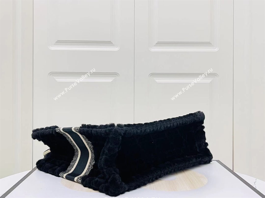 Dior Medium Book Tote Bag in Cannage Shearling Black 2024 (DMZ-241805)