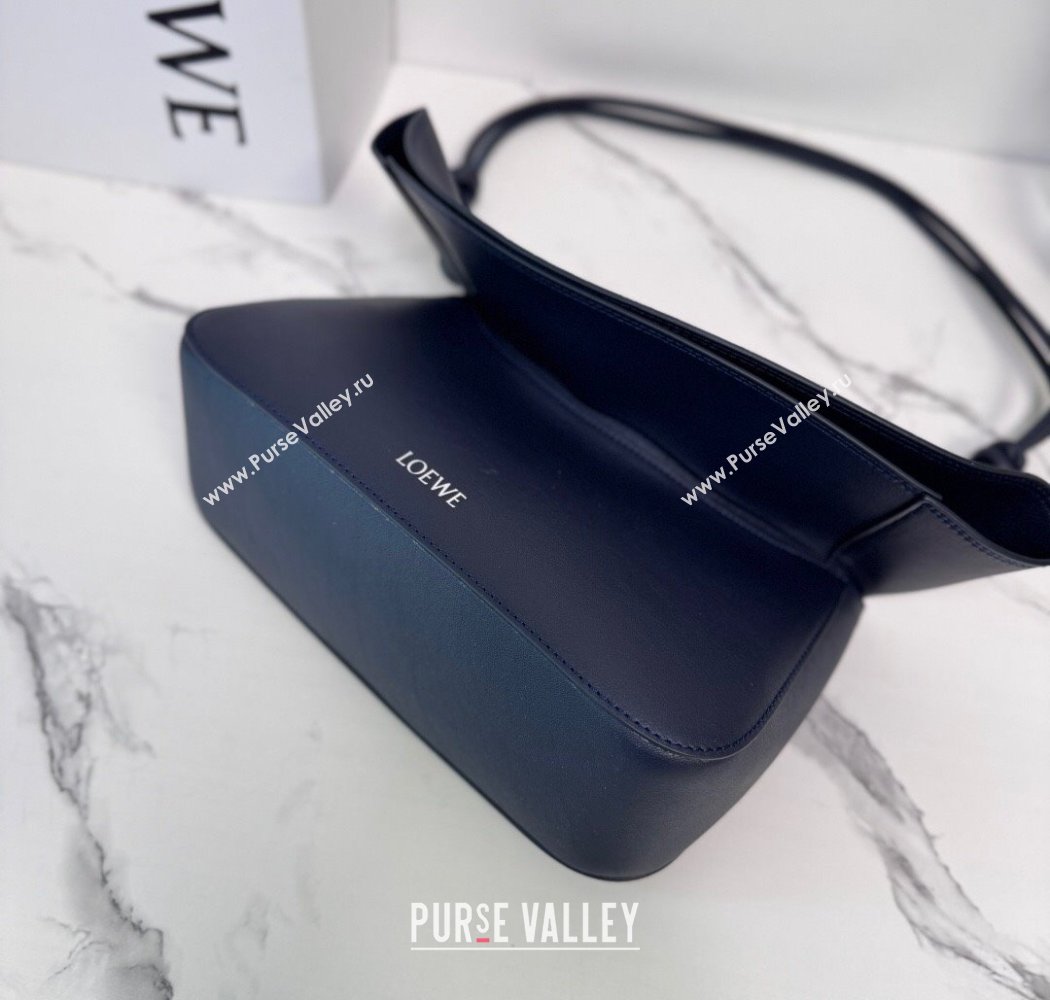 Loewe Medium Ola bag in smooth calfskin Blue 2025 012518 (nana-250925045)