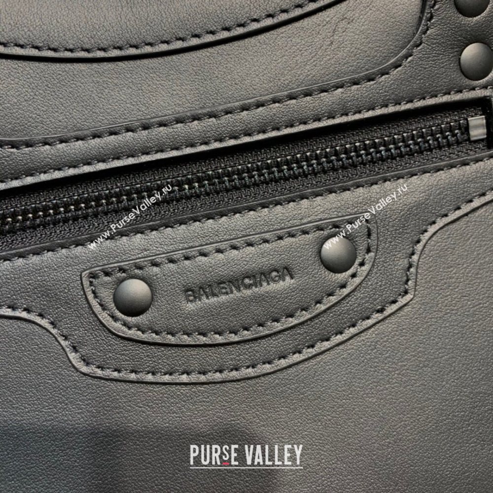 Balenciaga Neo Matte Classic Small Top Handle Bag in Smooth Calfskin All Black 2020 (JM-21010436)