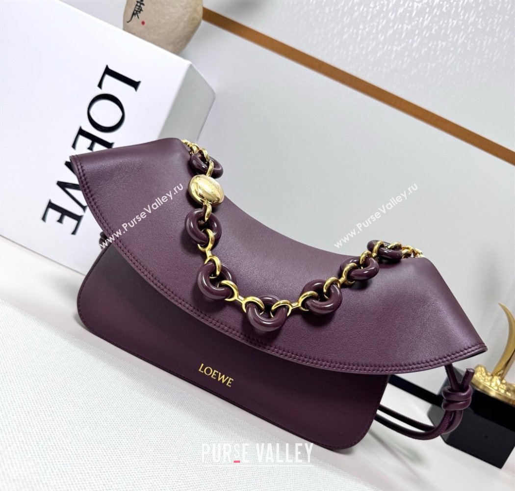 Loewe Medium Ola bag in smooth calfskin Dark Burgundy 2025 012518 (nana-250925046)