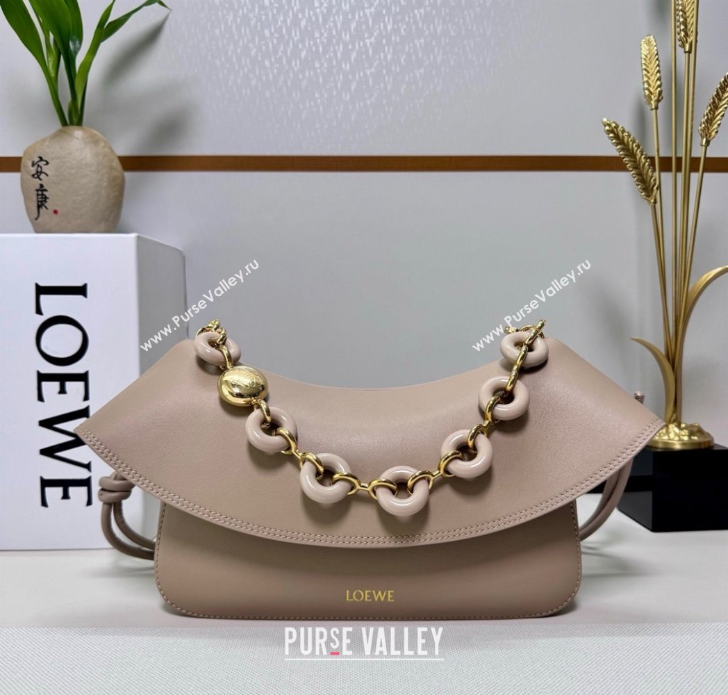 Loewe Medium Ola bag in smooth calfskin Sand Beige 2025 012518 (nana-250925047)
