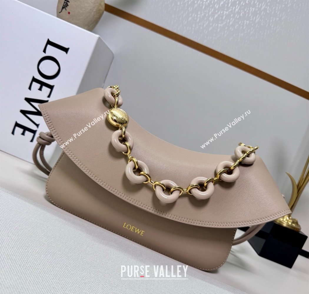 Loewe Medium Ola bag in smooth calfskin Sand Beige 2025 012518 (nana-250925047)