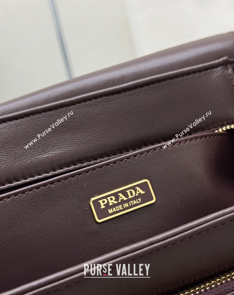 Prada Explore medium nappa leather shoulder bag with flap Burgundy 2026 1BD394 (YZ-260410129)