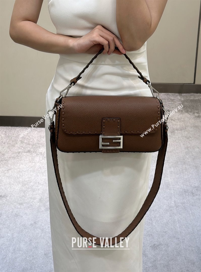 Fendi Regular Selleria Baguette bag with topstitches in Grained Calfskin Dark Brown 2024 8610M (CL-241213011)