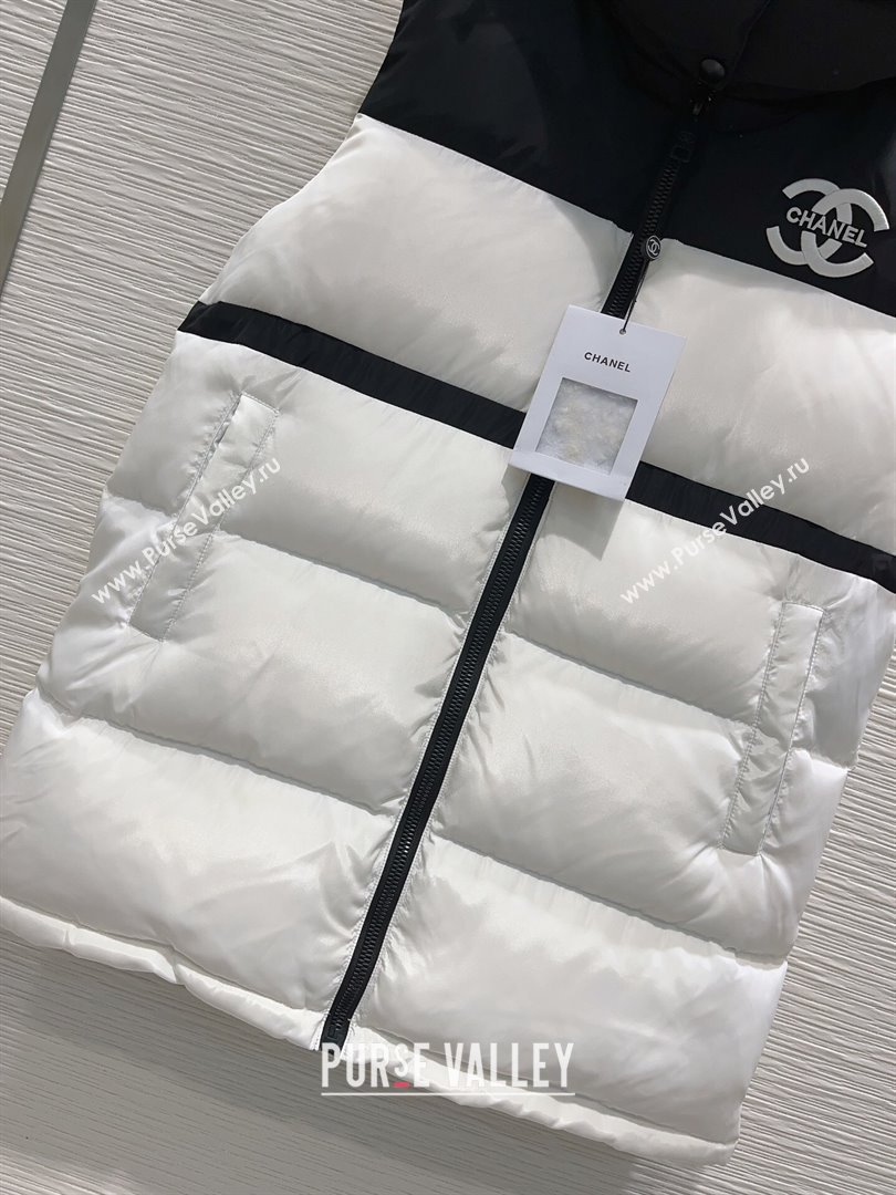 Chanel Down Vest CH102320 White 2023 (Q-23102320)