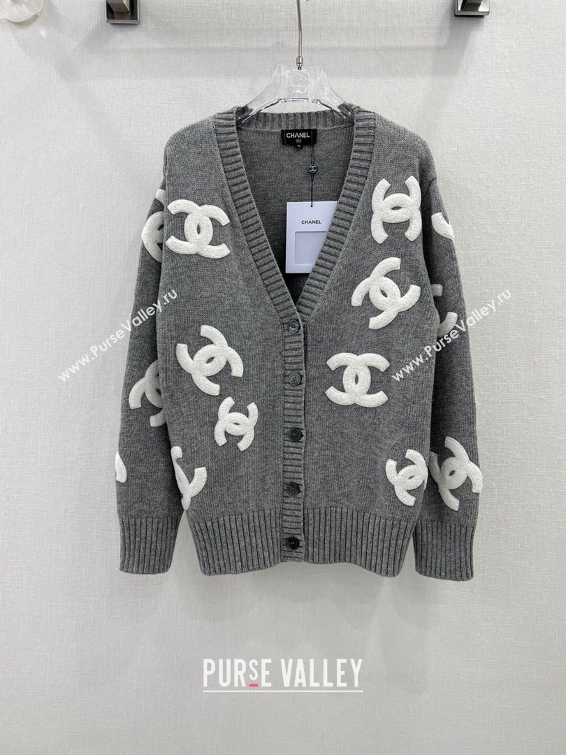 Chanel Wool Cashmere Cardigan CH102325 Grey 2023 (Q-23102325)