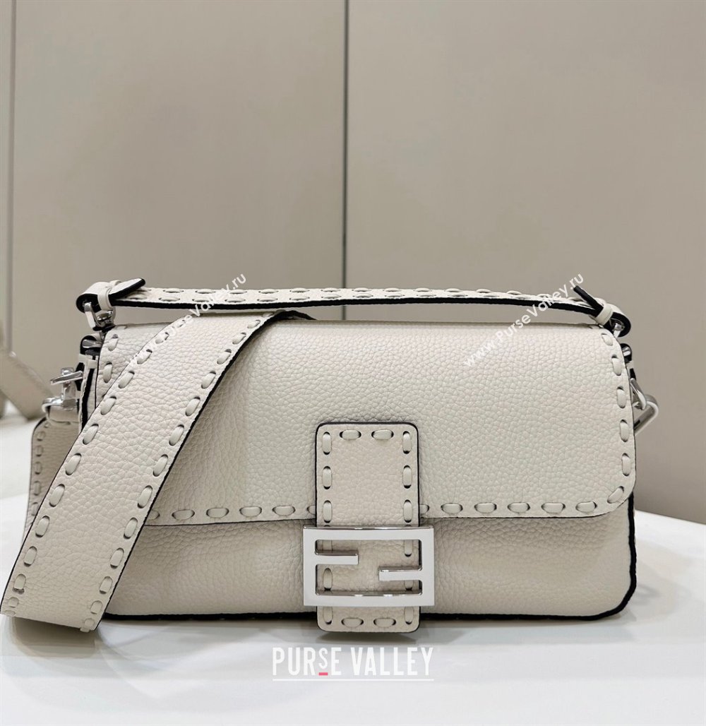 Fendi Regular Selleria Baguette bag with topstitches in Grained Calfskin White/Silver 2024 8610M (CL-241213015)