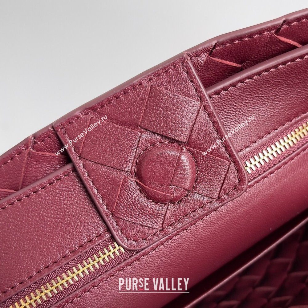 Bottega Veneta Small Andiamo Top Handle Bag in Intrecciato Leather 743568 Burgundy 2024 (MS-24042422)