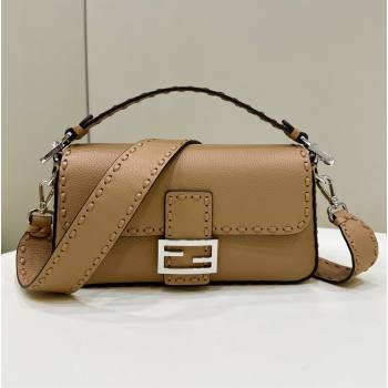 Fendi Regular Selleria Baguette bag with topstitches in Grained Calfskin Dark Beige 2024 8610M (CL-241213020)