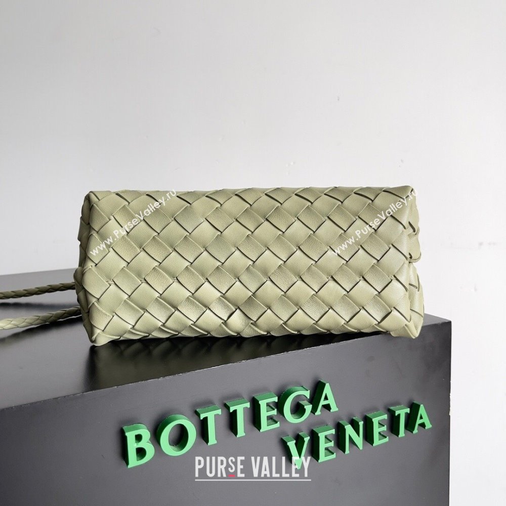 Bottega Veneta Small Andiamo Top Handle Bag in Intrecciato Leather 743568 Light Green 2024 (MS-24042421)