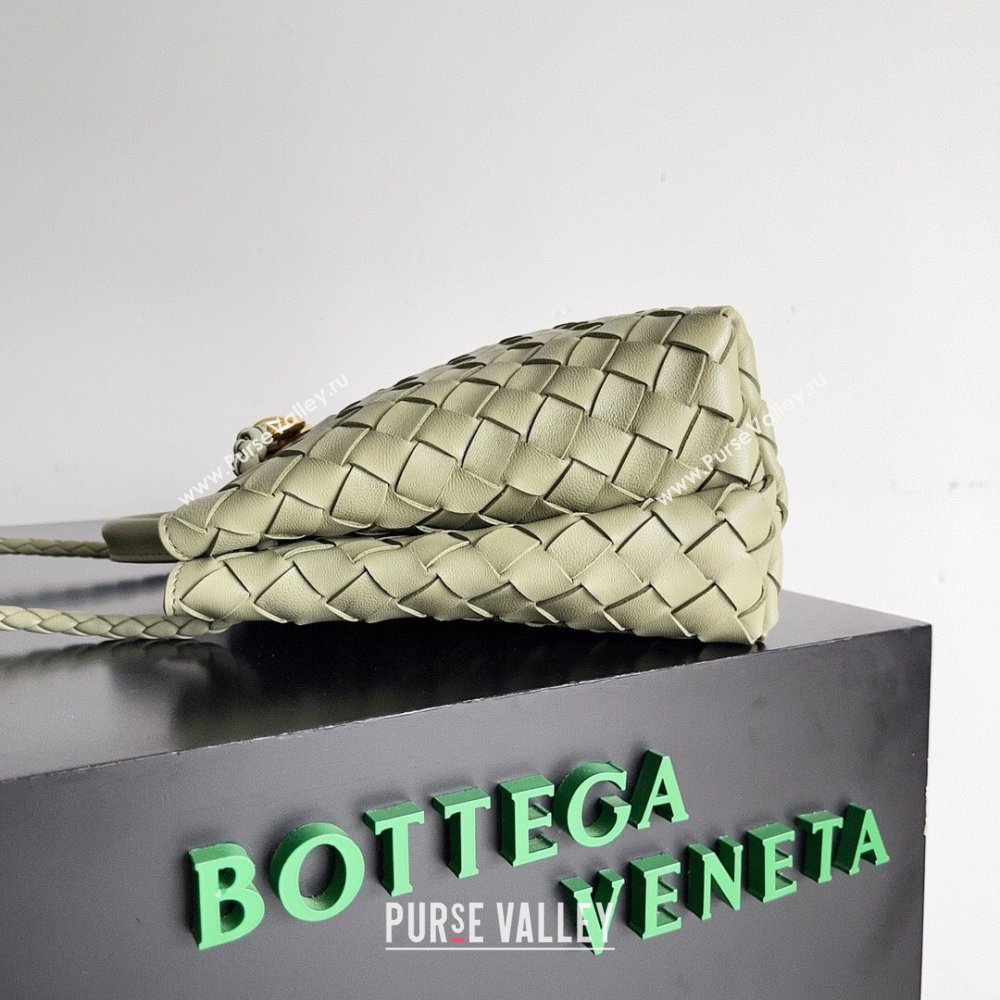 Bottega Veneta Small Andiamo Top Handle Bag in Intrecciato Leather 743568 Light Green 2024 (MS-24042421)