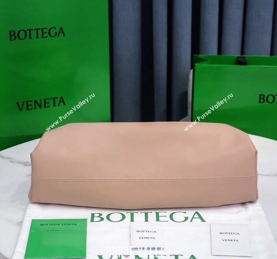 Bottega Veneta Large Pouch Soft Voluminous Clutch Bag Nude Pink 2021 576227L (MS-21102217)