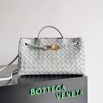 Bottega Veneta Small East/West Andiamo Top Handle Bag in Intrecciato Leather 754990 Light Grey 2024 (WT-24080902)