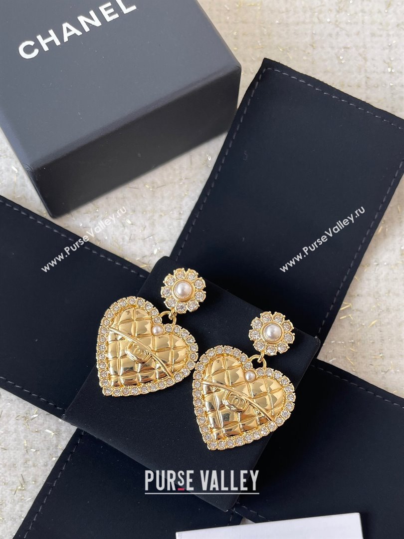 Chanel Heart Earrings CH62707 Gold 2024 (YF-24062707)