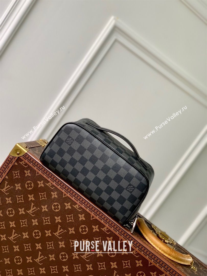 Louis Vuitton Toiletry Bag in Damier Graphite Canvas M77150 Black 2024 (K-24081005)