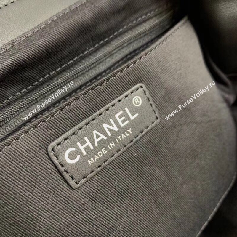 Chanel Vintage Matte Leather Messenger Bag Black 2020 (JY-20112005)