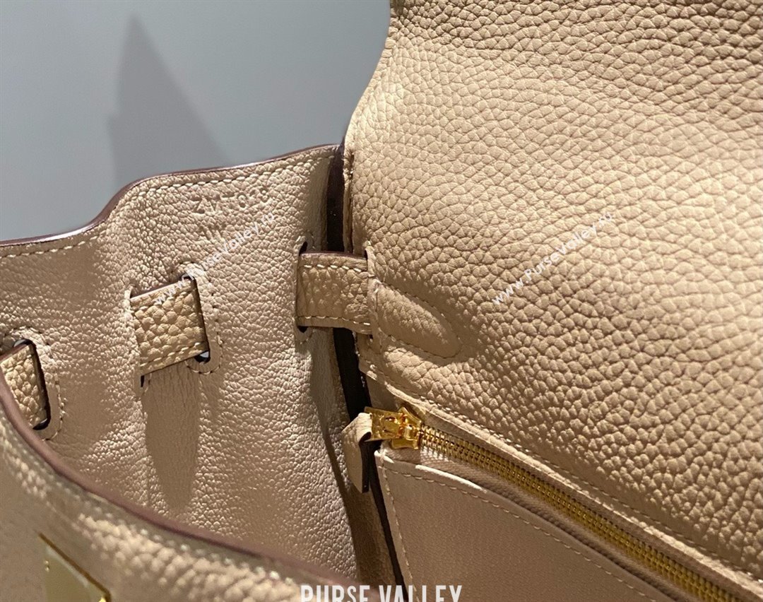 Hermes Kelly 28cm Bag in Togo Leather S2 Trench/Gold 2025 (M-25021201)