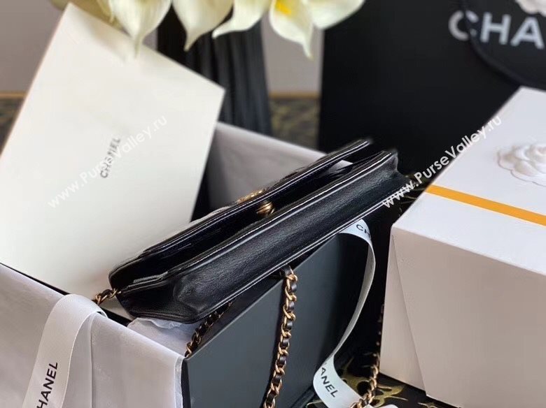 Chanel QShiny Crumpled Calfskin Walle on Chain Black 2020 (JY-20112039)