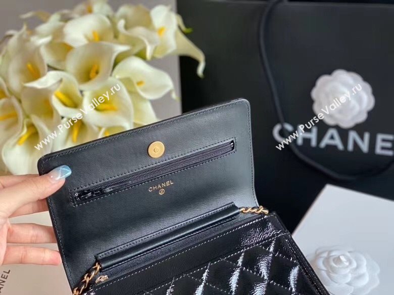 Chanel QShiny Crumpled Calfskin Walle on Chain Black 2020 (JY-20112039)