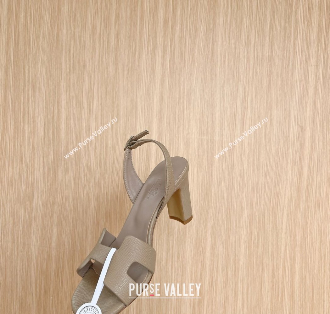 Hermes Eremite Heel Sandals 8cm in Palm-Grained Leather Light Grey 2025 H02275 (MD-250227087)