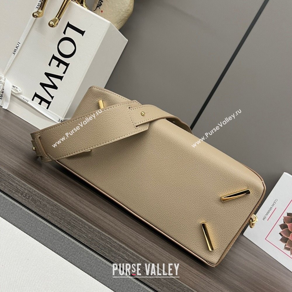 Loewe Puzzle Medium Bag in Litchi-Grained Calfskin 062329 Sand 2024 (MHUI-24120511)