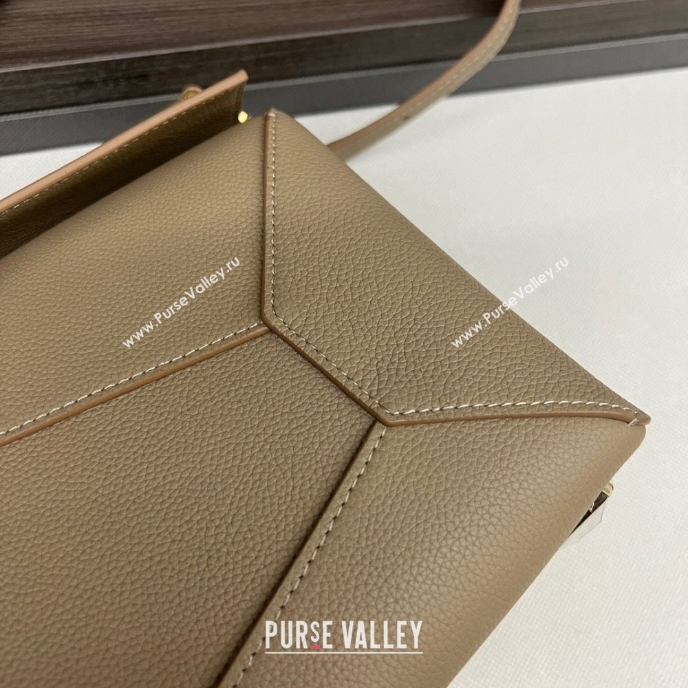 Loewe Puzzle Medium Bag in Litchi-Grained Calfskin 062329 Sand 2024 (MHUI-24120511)