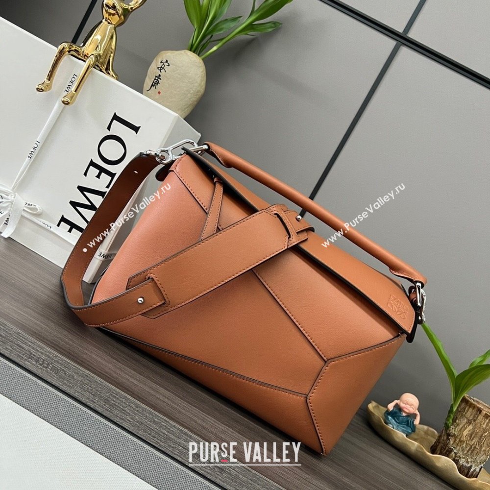 Loewe Puzzle Medium Bag in Smooth Calfskin 062329 Brown 2024 (MHUI-24120512)