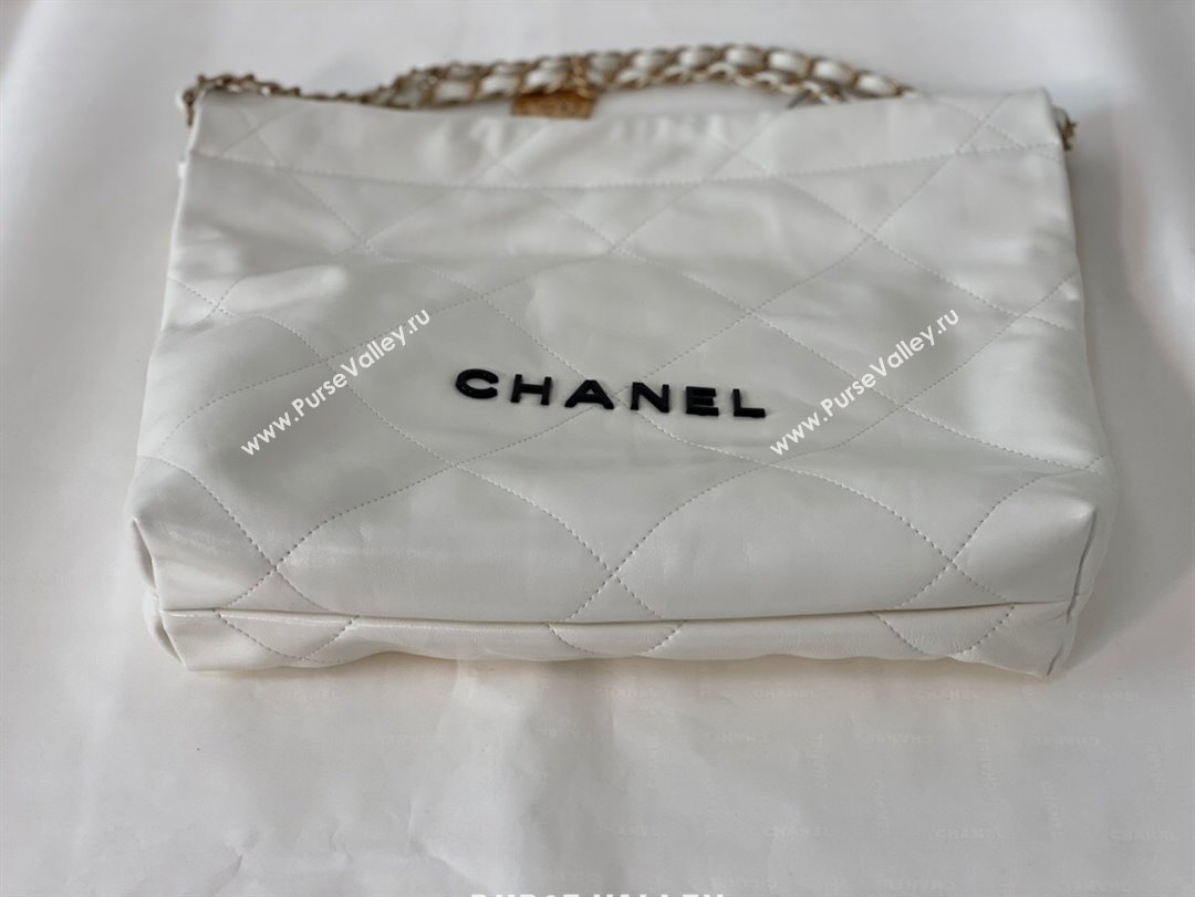 Chanel 22 Small Bag in Shiny Calfskin AS3260 SM04 White/Black 2024 (SM-24062421)