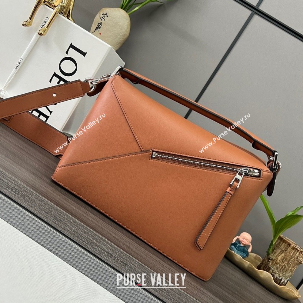 Loewe Puzzle Medium Bag in Smooth Calfskin 062329 Brown 2024 (MHUI-24120512)