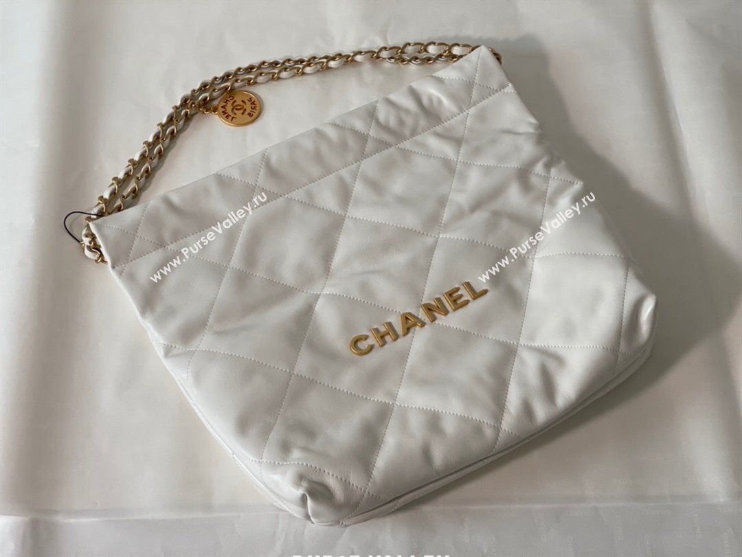 Chanel 22 Small Bag in Shiny Calfskin AS3260 SM05 White/Gold 2024 (SM-24062422)