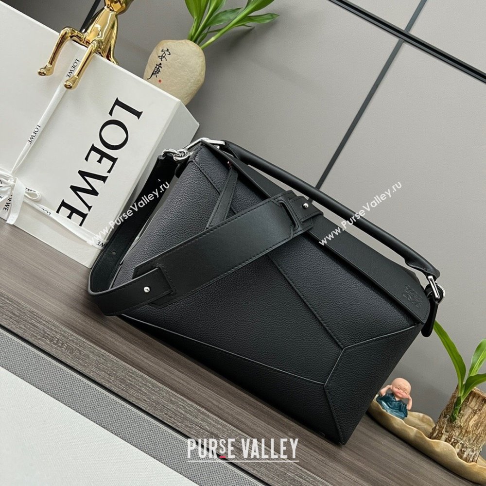 Loewe Puzzle Medium Bag in Litchi-Grained Calfskin 062329 Black 2024 (MHUI-24120513)