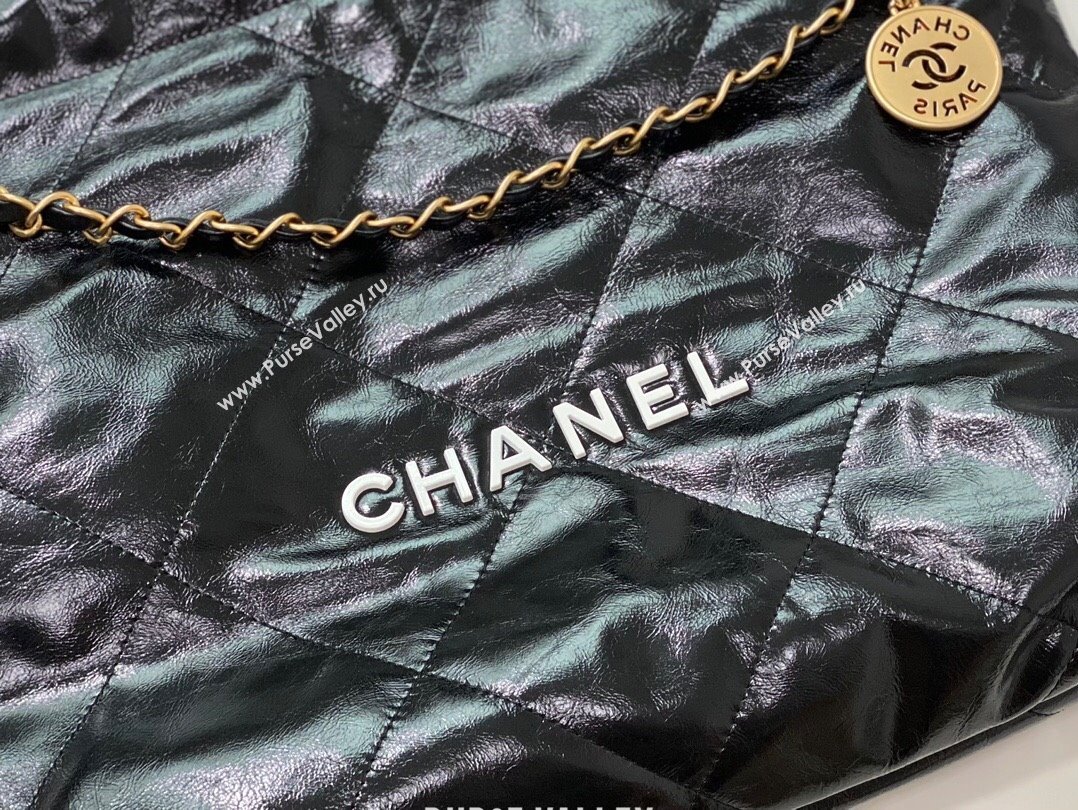 Chanel 22 Small Bag in Shiny Calfskin AS3260 SM06 Black/Gold/White 2024 (SM-24062424)