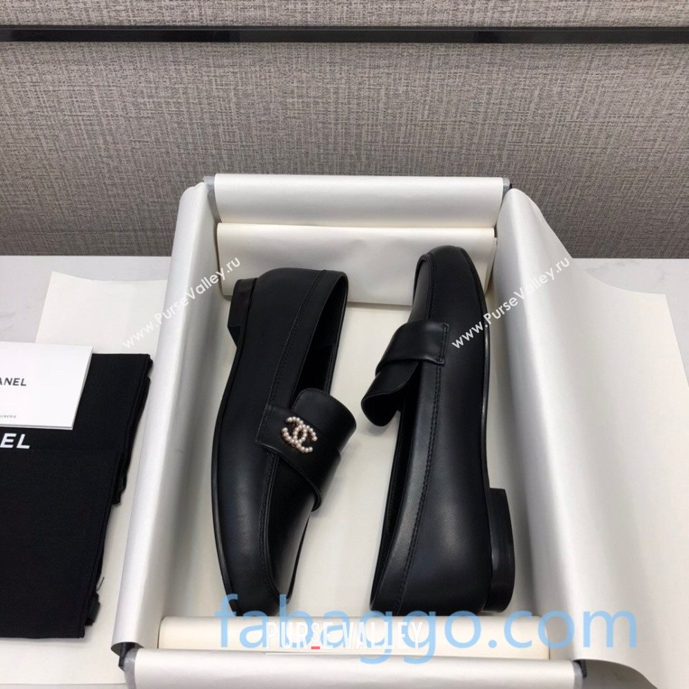 Chanel Lambskin Pearl CC Flat Loafers Black Leather 2020 (DLY-20082833)