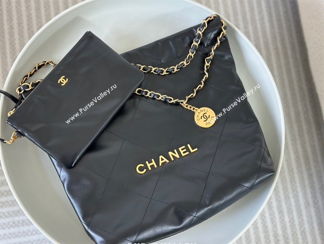 Chanel 22 Small Bag inMatte Calfskin AS3260 SM07 Black/Gold 2024 (SM-24062425)