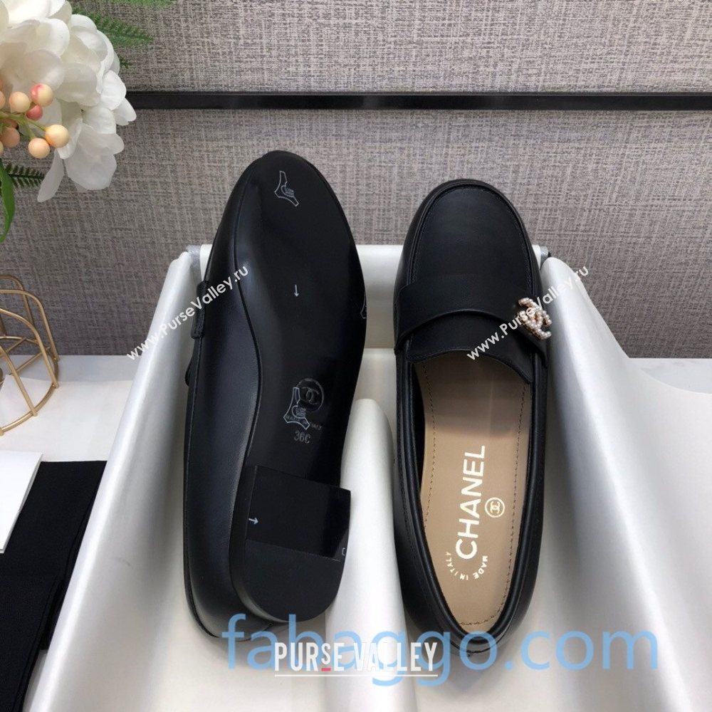 Chanel Lambskin Pearl CC Flat Loafers Black Leather 2020 (DLY-20082833)