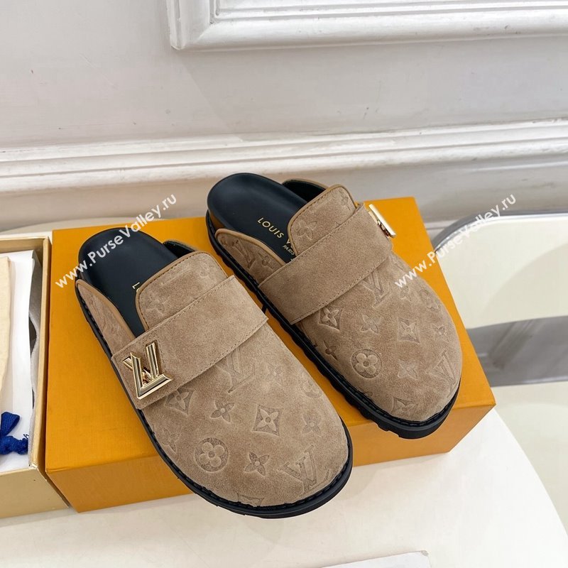 Louis Vuitton LV Cosy Flat Comfort Clog Mules in Monogram Suede 2 Dark Beige 2024 1ADD7G (MD-241224051)