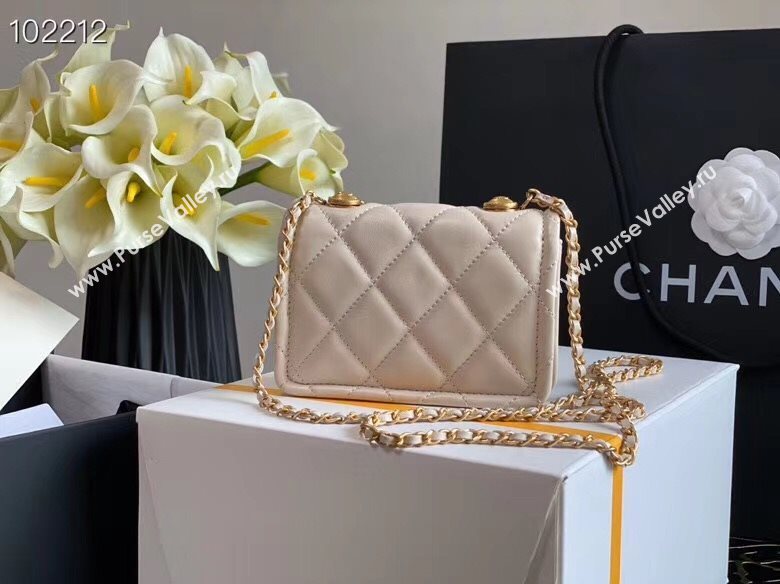 Chanel Quilted Lambskin Mini Flap Bag with Metal Button AP1664 White 2020 (JY-20111918)