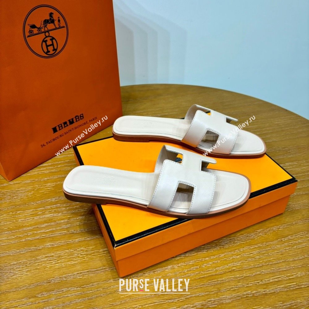 Hermes Oran Classic Swift Calfskin Flat Slide Sandals Off-white 2024(Handmade) (MDU-24062608)