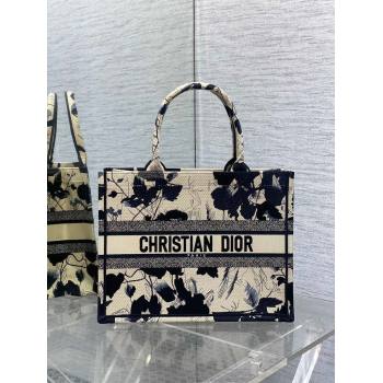 Dior Medium Book Tote Bag in Beige and Black Fleurs Mystiques Embroidery 2024 (XXG-24081333)